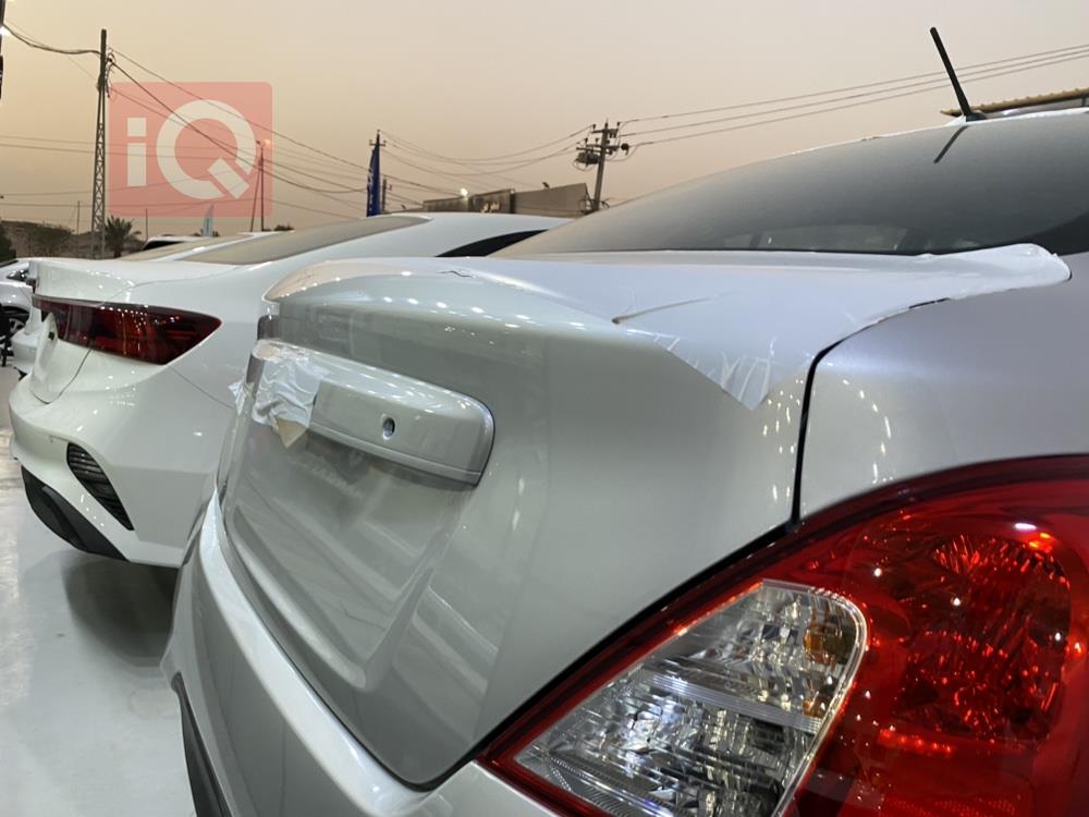 Nissan Sunny
